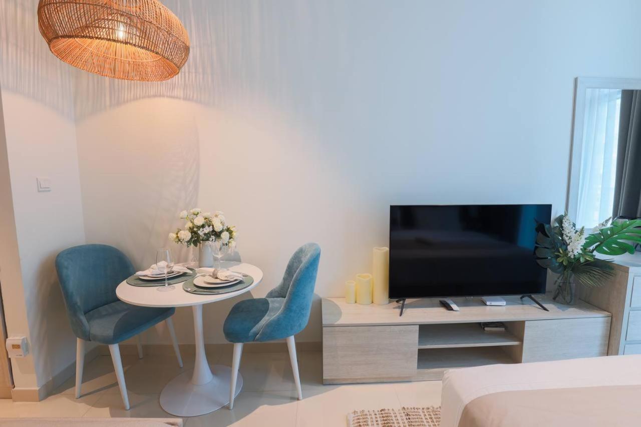 Fantastic Studio Apartment At Palm Jumeirah Dubai Bagian luar foto